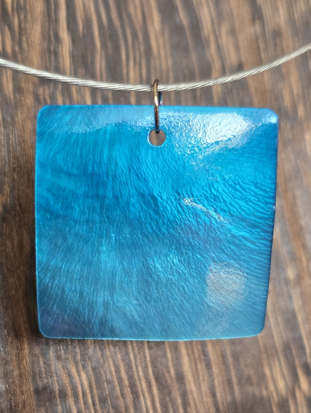 Blue Shell Wire Choker Necklace